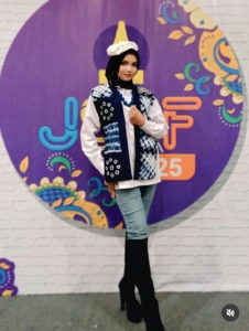 Abidah: Remaja Tuli Berprestasi, Eksis di Fashion Show hingga DPA Nasional, Berjuang Dapatkan Alat Bantu Dengar