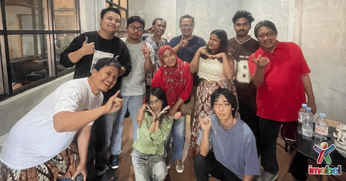 Kroesel Cafe Surabaya Jadi Saksi Kolaborasi Budaya Tiga Negara