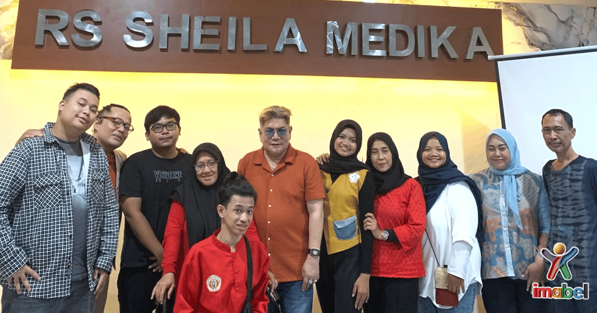 Dokter Benjamin (Benny) Kristanto bersama Bestie Imabel Sidoarjo