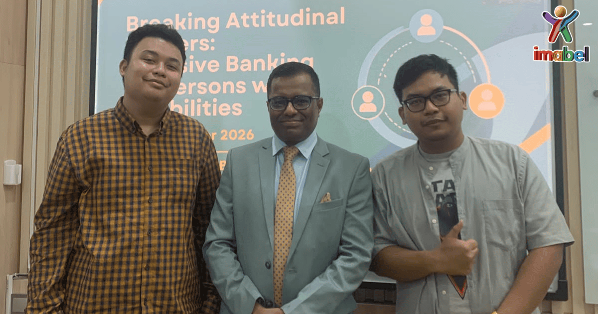 Dari Kiri ke Kanan: Matahari Wildan Romadhan (Didan), Mr M M Mahbub Hasan — Senior Vice President Prime Bank at Bangladesh dan Altan Hernando Putera Apriliadi (Nando)